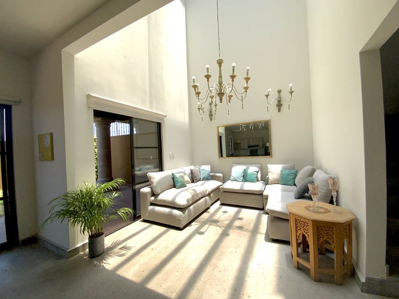 Casa amueblada de 4 recámaras con amenidades de Casa Club – El Milagro, SMA — 3 photos