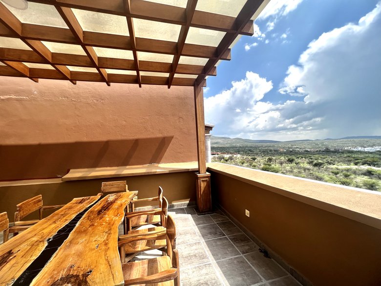 Casa amueblada de 4 recámaras con amenidades de Casa Club – El Milagro, SMA — 13 photos