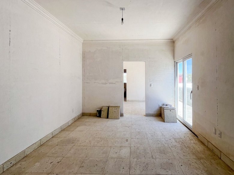 CASA BLANCA — 13 photos