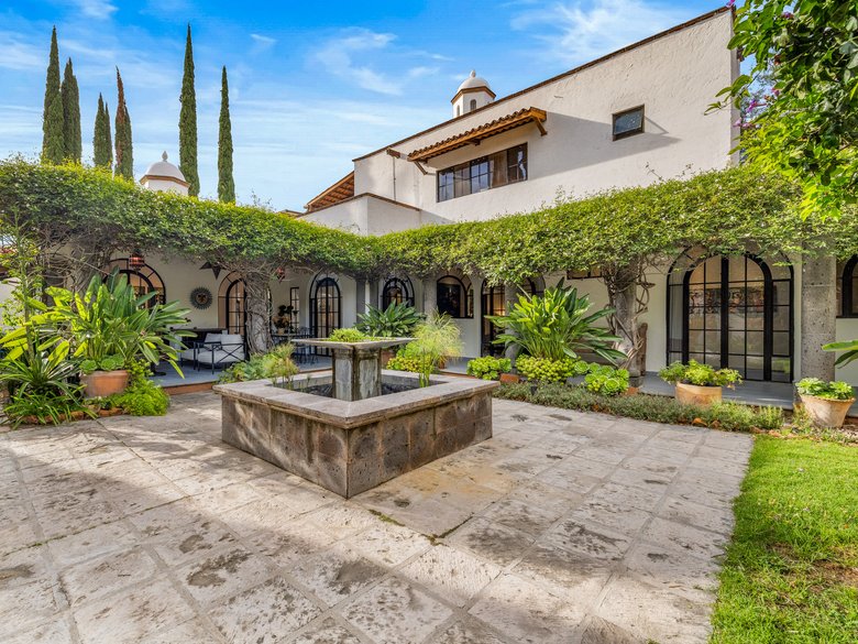 Casa CurVale — 32 photos