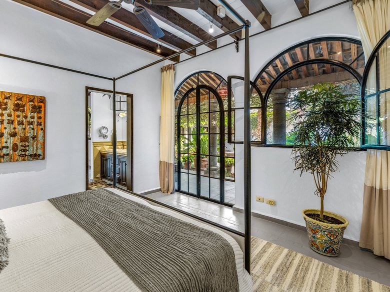 Casa CurVale — 25 photos