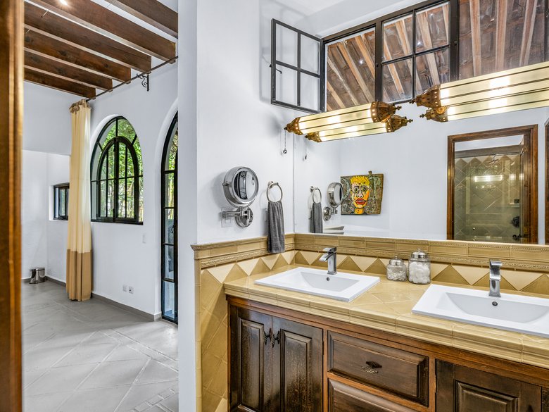 Casa CurVale — 26 photos