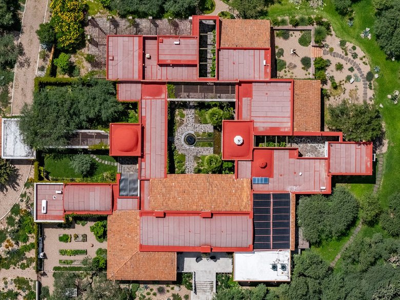 Hacienda Amor — 24 fotos