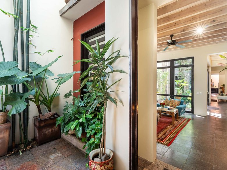 Casa Lagniappe — 4 photos