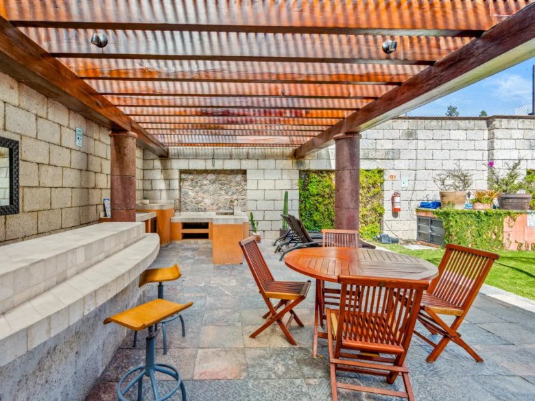Casa Romana — 23 photos