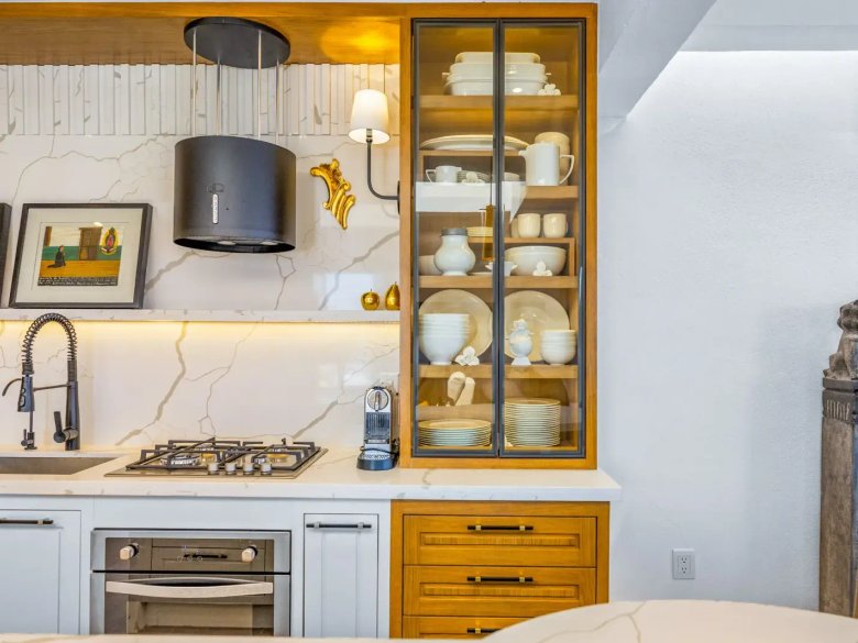 Casa Romana — 11 photos