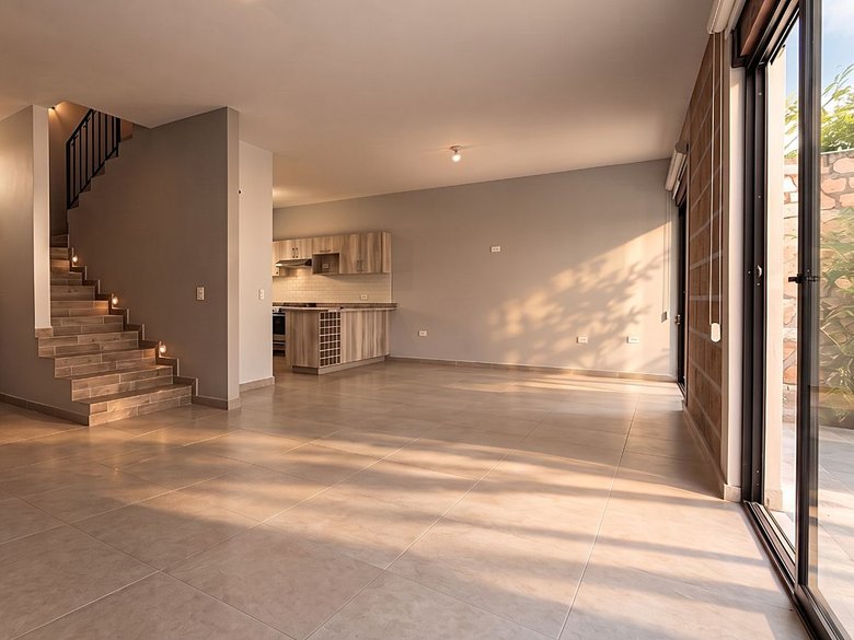 Casa Aura — 2 photos