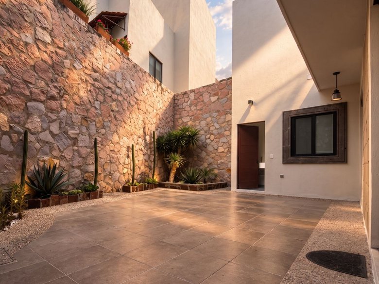 Casa Aura — 10 photos