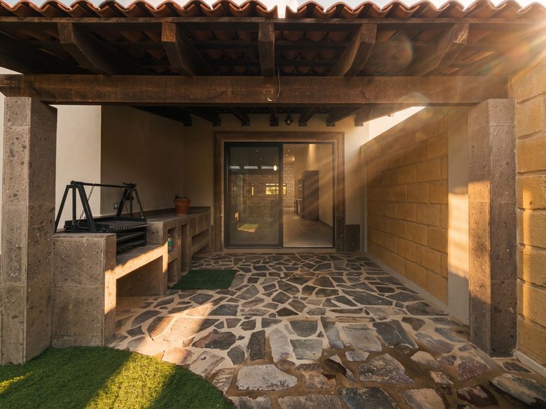 Casa Maple — 16 photos
