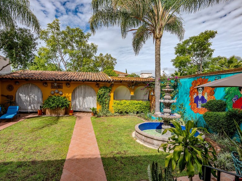 Casa Colorida — 13 photos