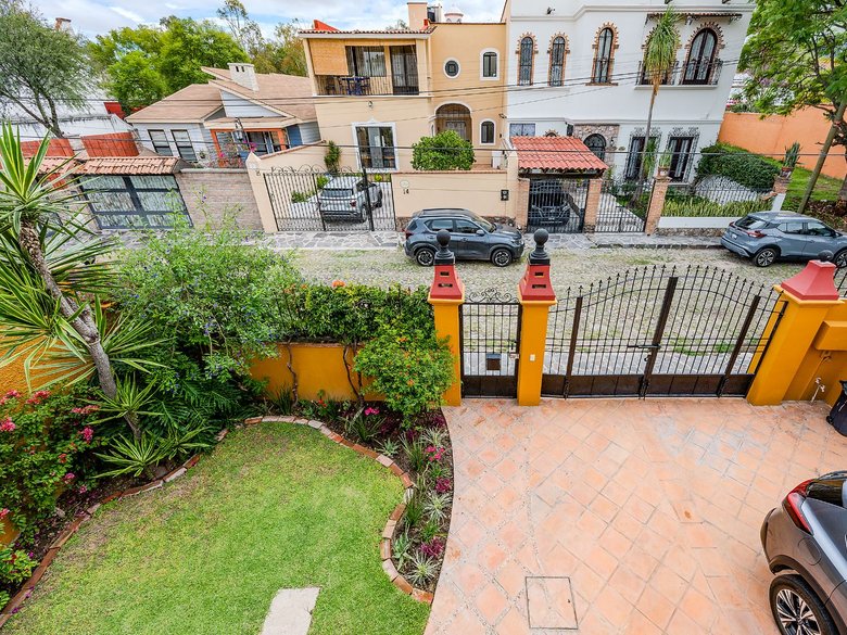 Casa Colorida — 26 photos