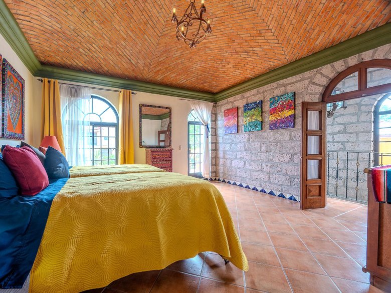 Casa Colorida — 17 photos