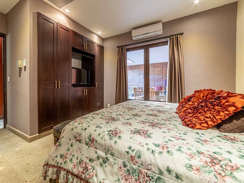 Condo Caracol — 17 photos