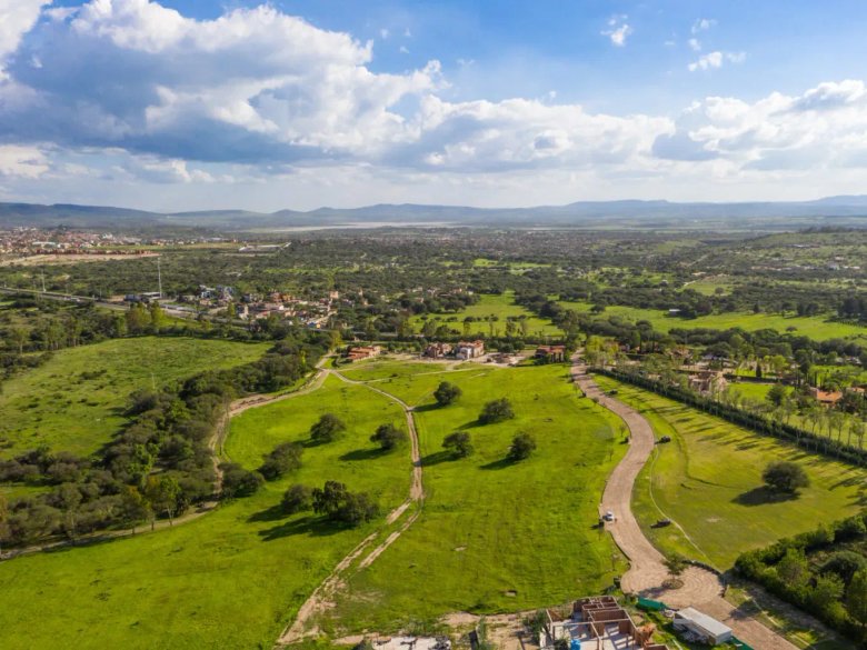 Lote Cané Rancho La Loma — 5 photos