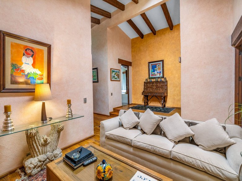 Rancho Santa Rita — 18 photos