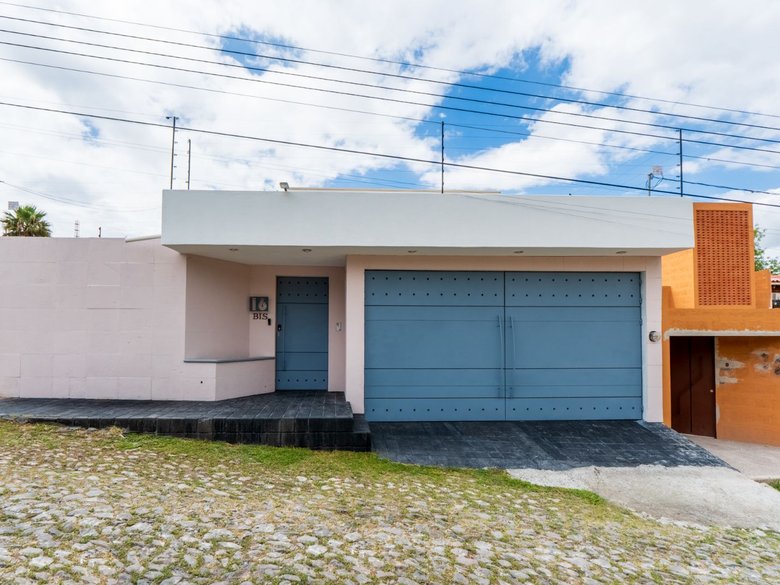 Casa del Pocito — 25 photos