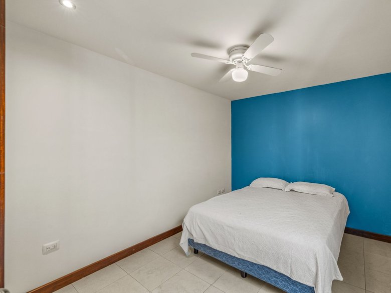 Casa Gorrion — 8 photos