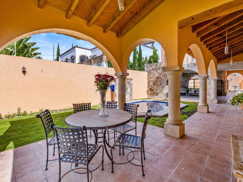 Casa Linda Lavanda — 2 photos