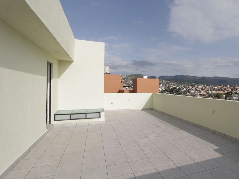Casa Galarza — 6 photos