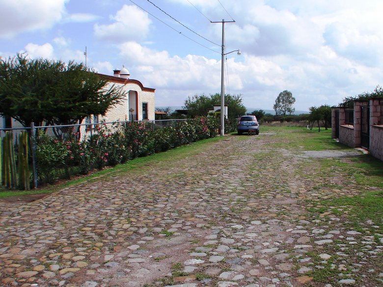 Beautiful Lots Minutes from Downtown San Miguel — 9 photos