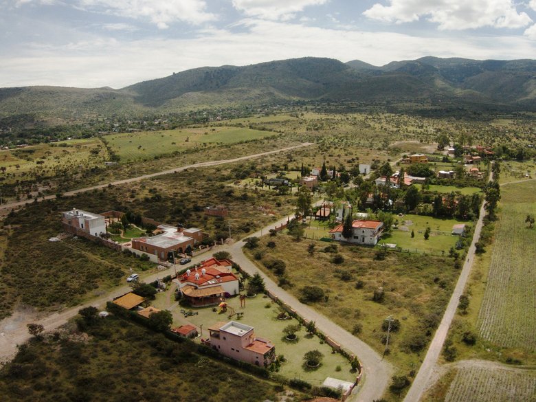 Beautiful Lots Minutes from Downtown San Miguel — 4 photos
